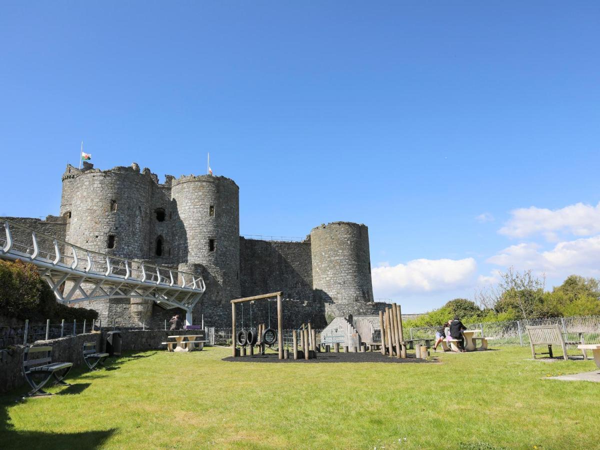 The Doll'S House Villa Harlech Exterior photo
